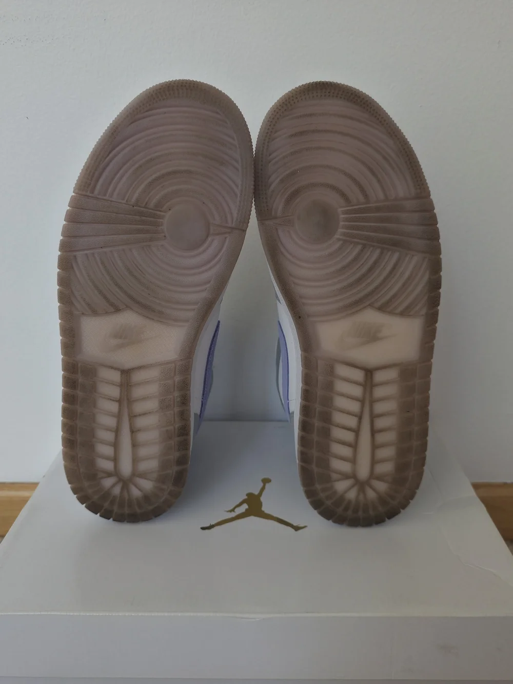 Nike Jordan 1 MidWolf Grey Aluminum (Women's)